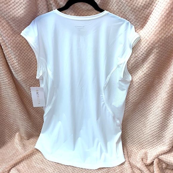ATHLETICA. WHITE. ATHLETIC TOP. ZIPPER AT NECKLINE - Picture 7 of 11